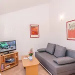 Tatil Evi In With 1 Bedroom *