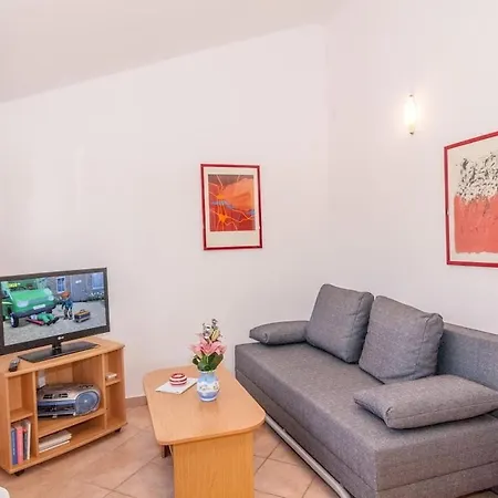 Дом отдыха In With 1 Bedroom *