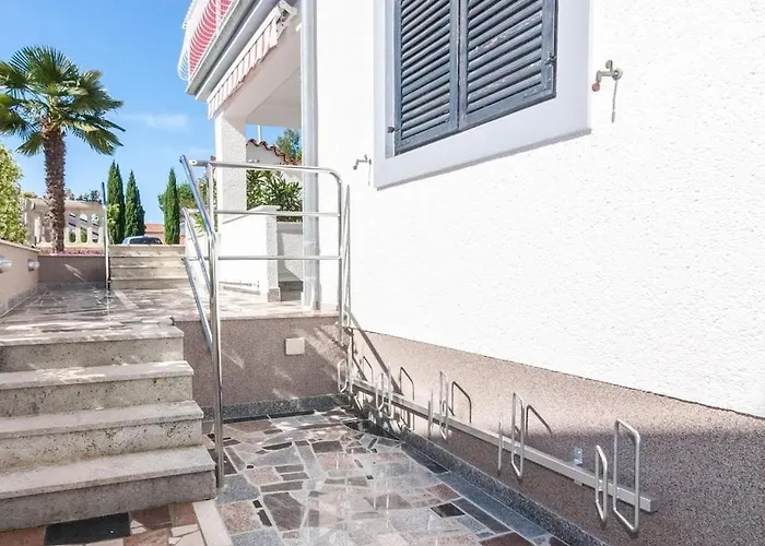 In With 1 Bedroom * Пореч